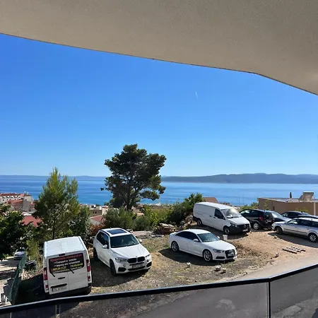 Apartment Damiano's Baska Voda