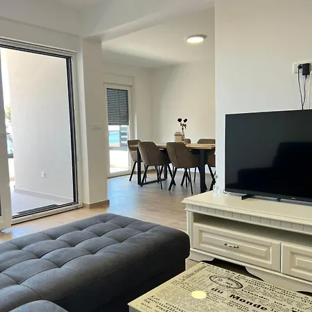 Zara Lejlighed Baška Voda