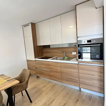 Apartment Damiano's Baska Voda